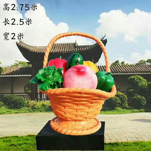 仿真果篮雕塑 匠心独运的工艺品加工艺术